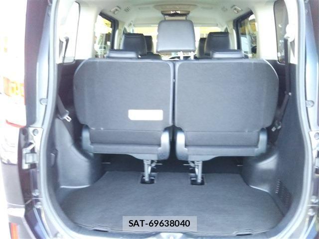 Toyota ESQUIRE 2015-05 7218116-24