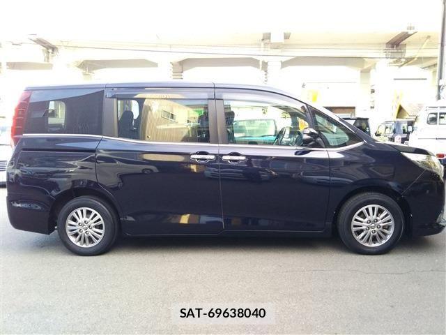 Toyota ESQUIRE 2015-05 7218116-2