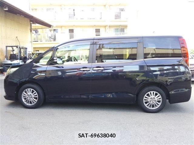 Toyota ESQUIRE 2015-05 7218116-3