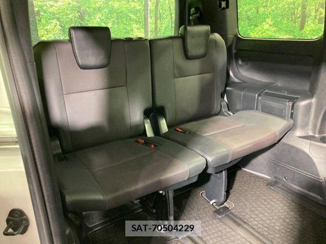 Toyota ESQUIRE 2021-04 7218134-9