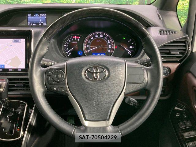 Toyota ESQUIRE 2021-04 7218134-11