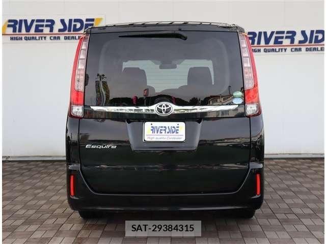 Toyota ESQUIRE 2016-07 7218119-22