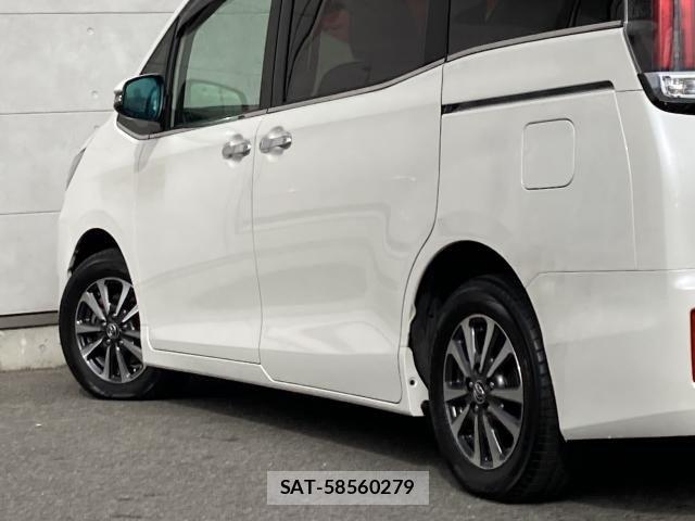 Toyota ESQUIRE 2018-02 7218126-16