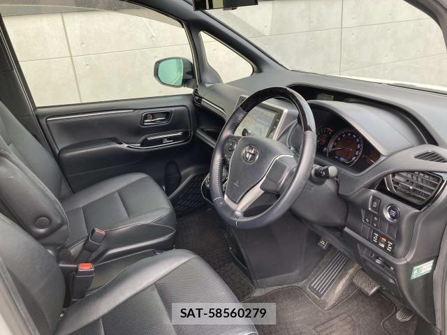 Toyota ESQUIRE 2018-02 7218126-21