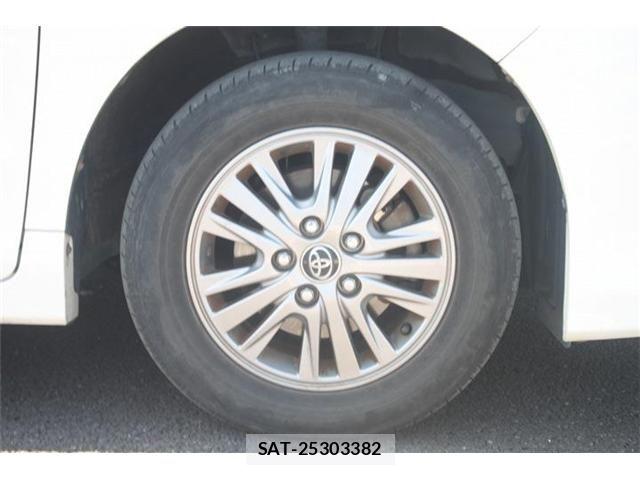 Toyota ESQUIRE 2016-04 7218118-17