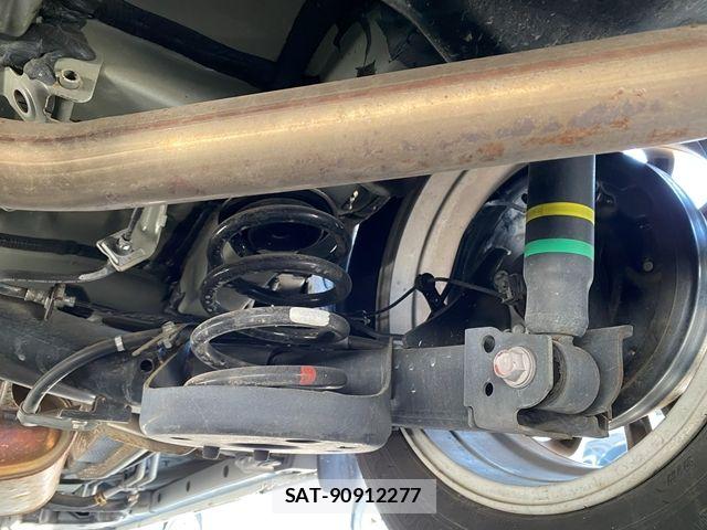 Toyota ESQUIRE 2015-06 7218117-26