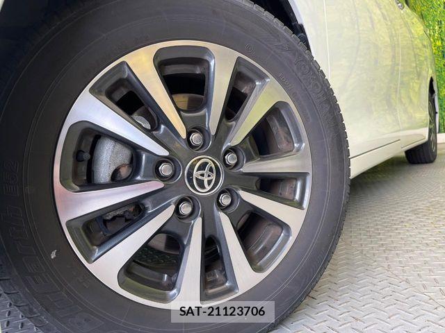Toyota ESQUIRE 2019-06 7218130-13