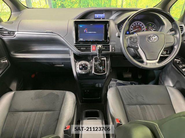 Toyota ESQUIRE 2019-06 7218130-1