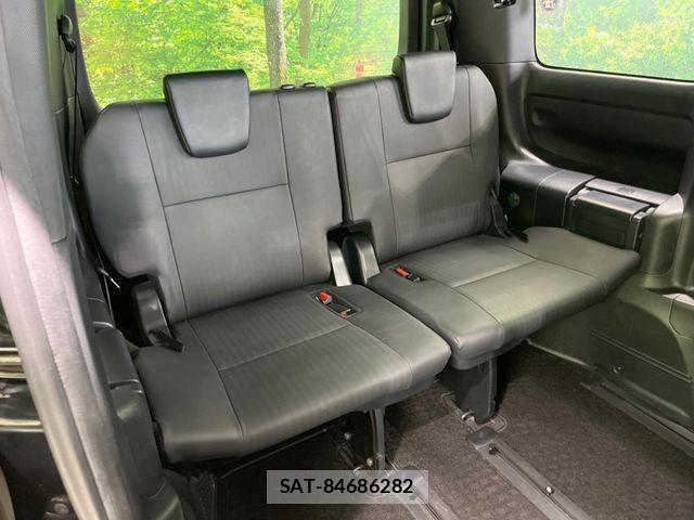 Toyota ESQUIRE 2016-04 7218114-9