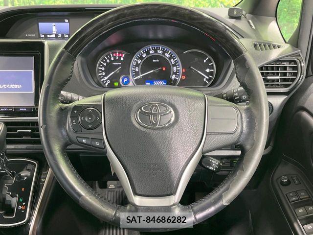 Toyota ESQUIRE 2016-04 7218114-11