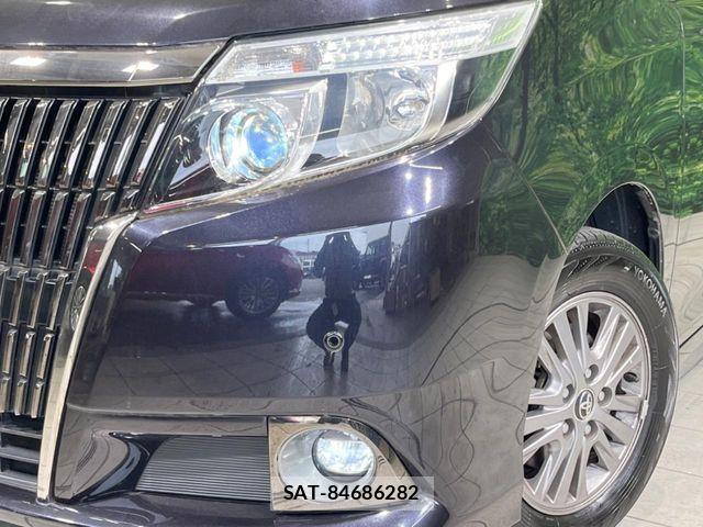 Toyota ESQUIRE 2016-04 7218114-12