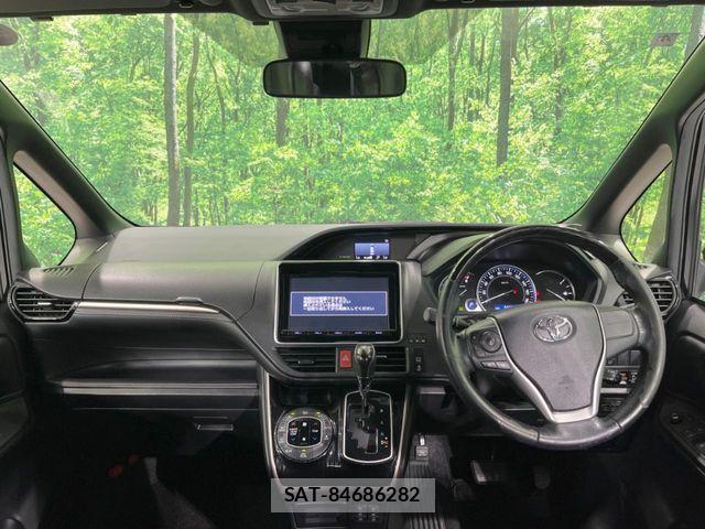 Toyota ESQUIRE 2016-04 7218114-1