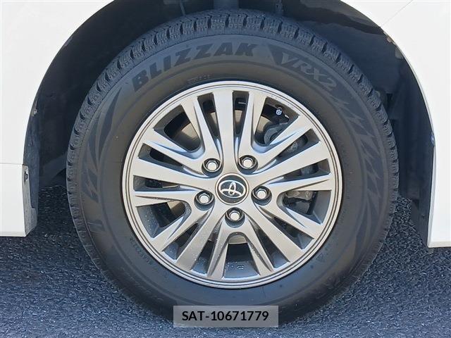 Toyota ESQUIRE 2017-03 7218122-13