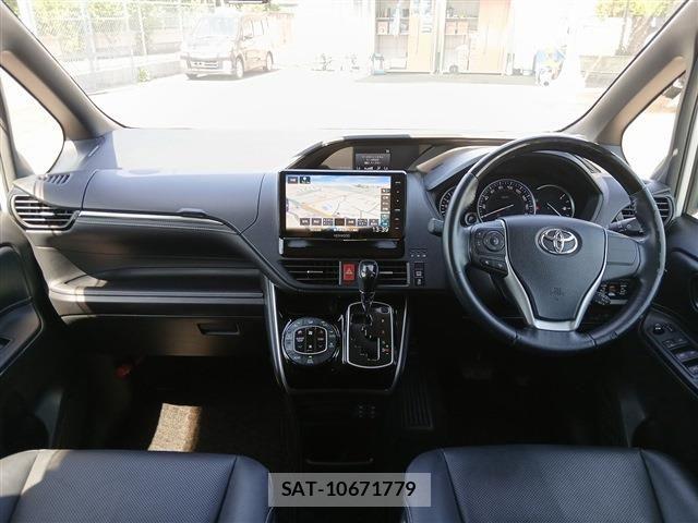 Toyota ESQUIRE 2017-03 7218122-18