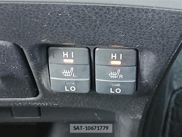 Toyota ESQUIRE 2017-03 7218122-6