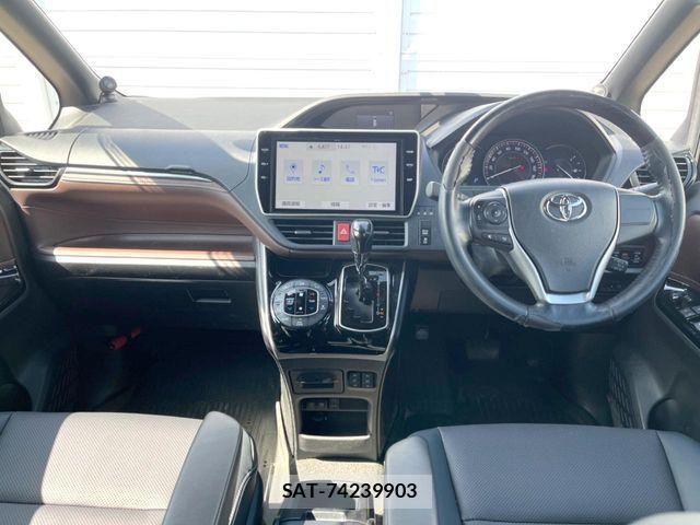 Toyota ESQUIRE 2018-11 7218127-1
