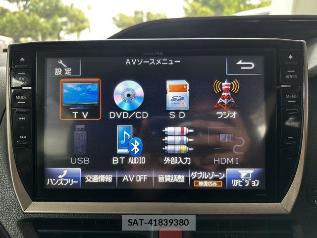 Toyota ESQUIRE 2014-11 7218112-8