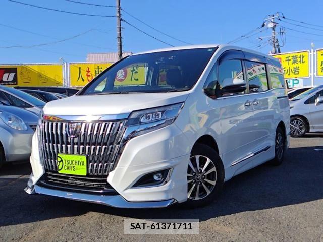 Toyota ESQUIRE 2017-11 7218120-0