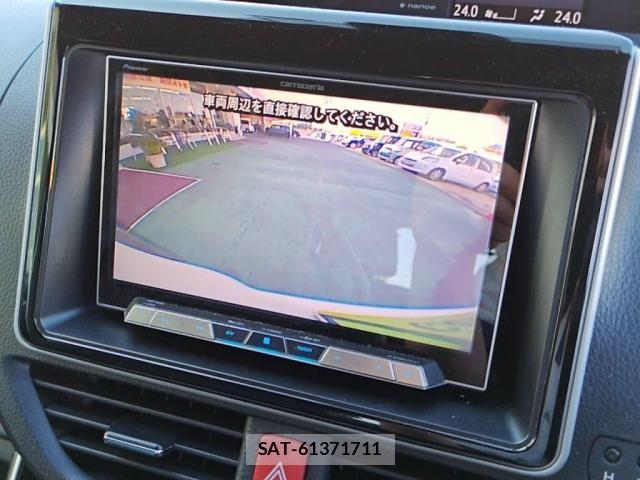 Toyota ESQUIRE 2017-11 7218120-14