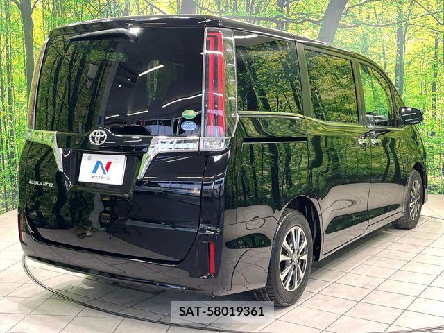 Toyota ESQUIRE 2019-09 7218131-17