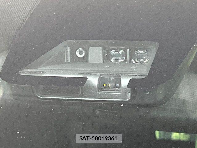 Toyota ESQUIRE 2019-09 7218131-6