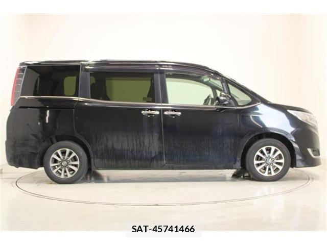 Toyota ESQUIRE 2019-04 7218129-12
