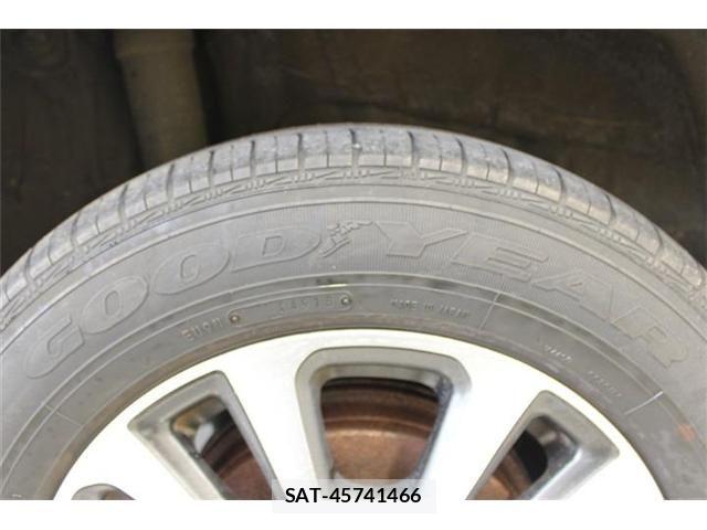 Toyota ESQUIRE 2019-04 7218129-25