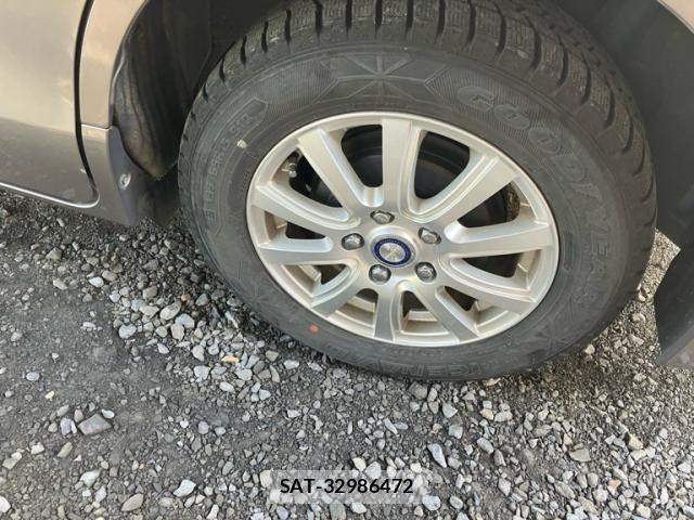 Toyota ESQUIRE 2017-12 7250727-5