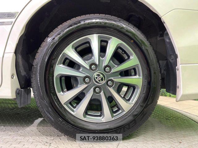Toyota ESQUIRE 2019-09 7271858-13