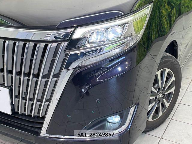 Toyota ESQUIRE 2019-05 7326934-11