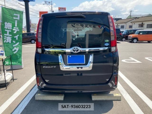 Toyota ESQUIRE 2015-06 7326942-3
