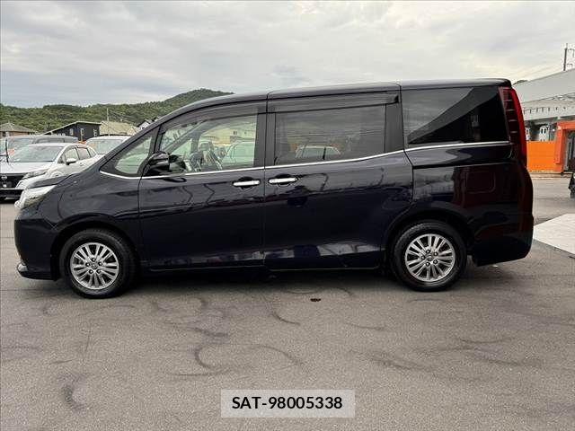 Toyota ESQUIRE 2015-12 7326940-11