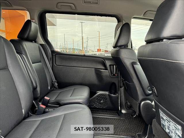 Toyota ESQUIRE 2015-12 7326940-16