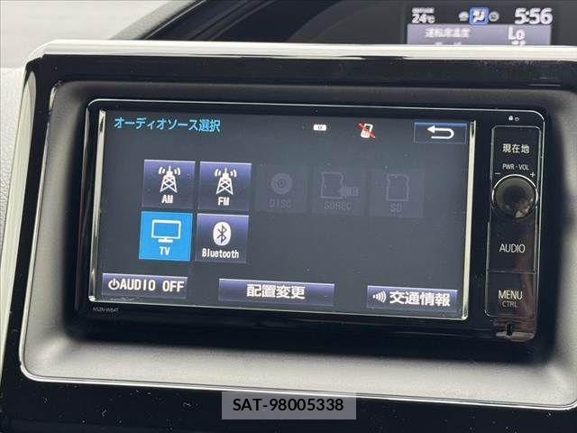 Toyota ESQUIRE 2015-12 7326940-3