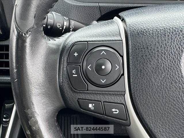 Toyota ESQUIRE 2017-04 7357664-25