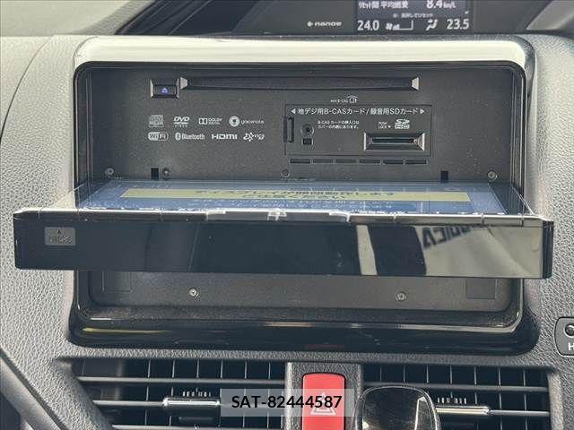 Toyota ESQUIRE 2017-04 7357664-28