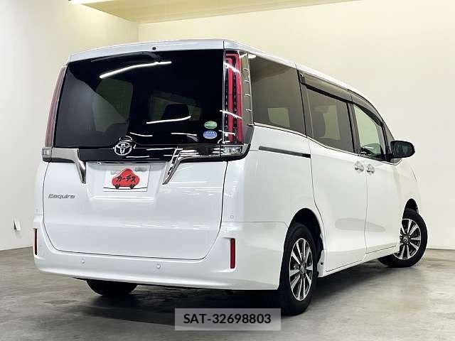 Toyota ESQUIRE 2019-06 7357661-2