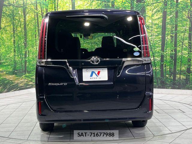 Toyota ESQUIRE 2018-03 7392077-15