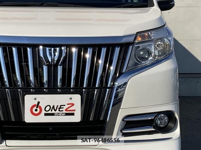 Toyota ESQUIRE 2015-05 7392079-7