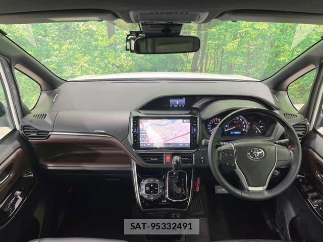 Toyota ESQUIRE 2018-10 7392075-1