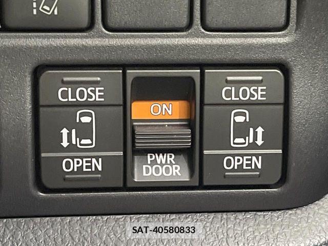 Toyota ESQUIRE 2020-08 7392074-4