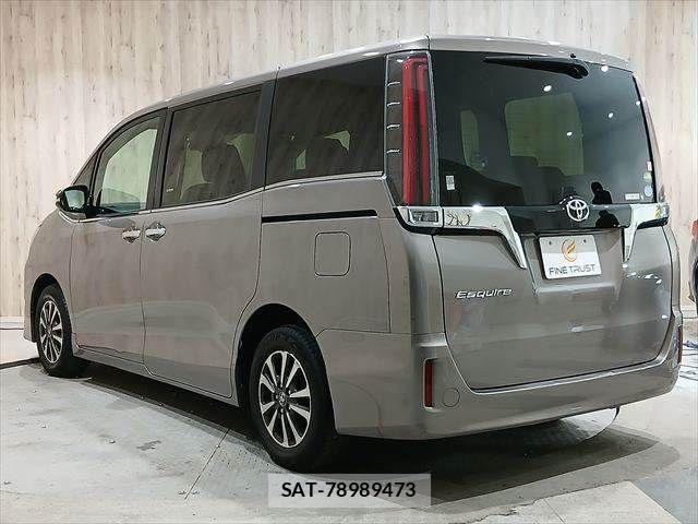 Toyota ESQUIRE 2018-07 7392078-19