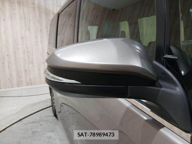 Toyota ESQUIRE 2018-07 7392078-27