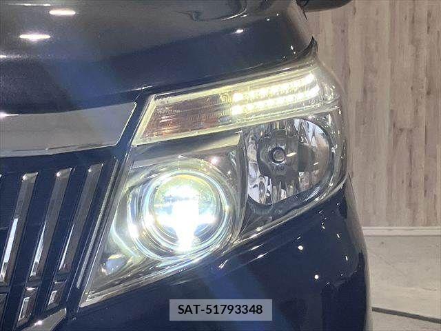 Toyota ESQUIRE 2014-12 7454158-10