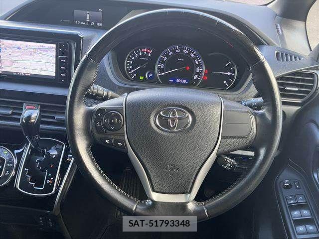 Toyota ESQUIRE 2014-12 7454158-12