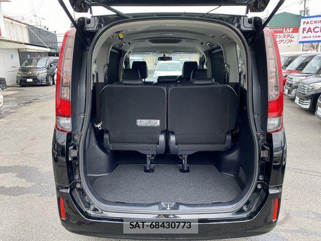 Toyota ESQUIRE 2015-06 7454153-15