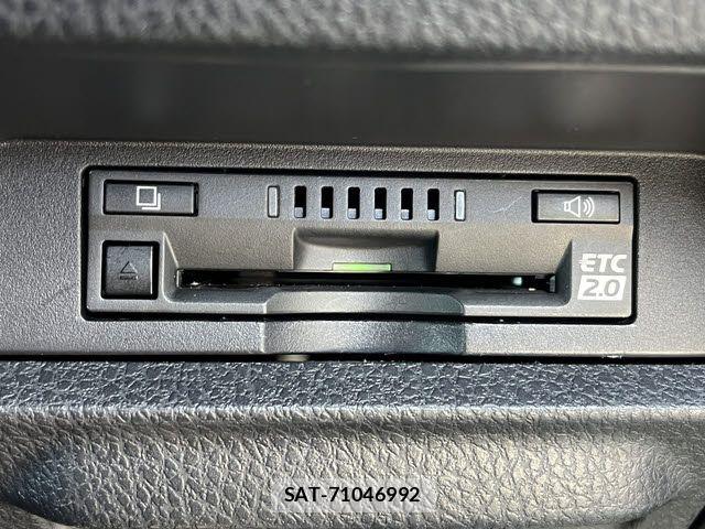 Toyota ESQUIRE 2021-07 7454144-15