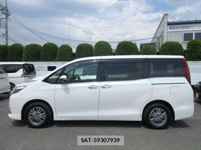 Toyota ESQUIRE 2015-10 7454152-4