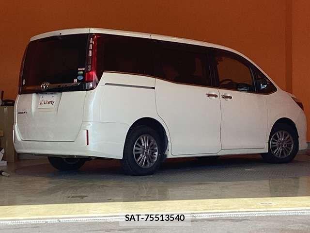 Toyota ESQUIRE 2016-07 7454149-10