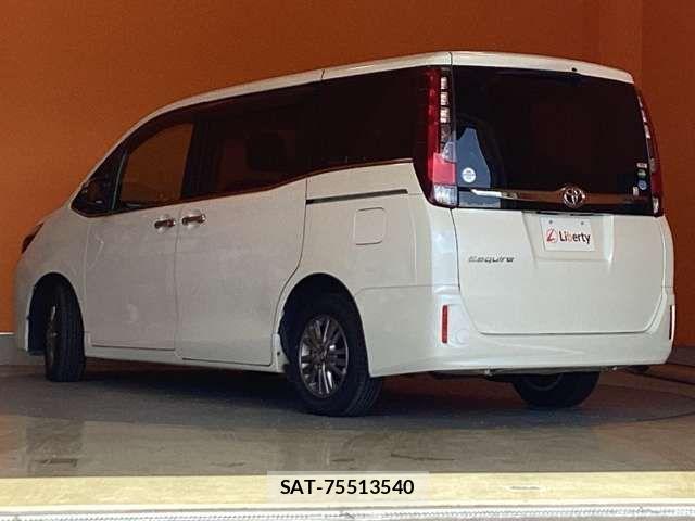 Toyota ESQUIRE 2016-07 7454149-12